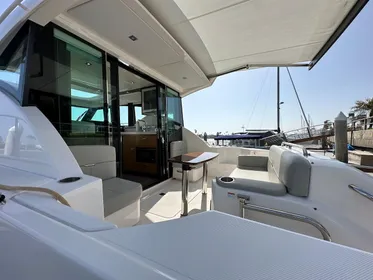 2019 Tiara Yachts C39 Coupe