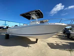 2004 Robalo R230