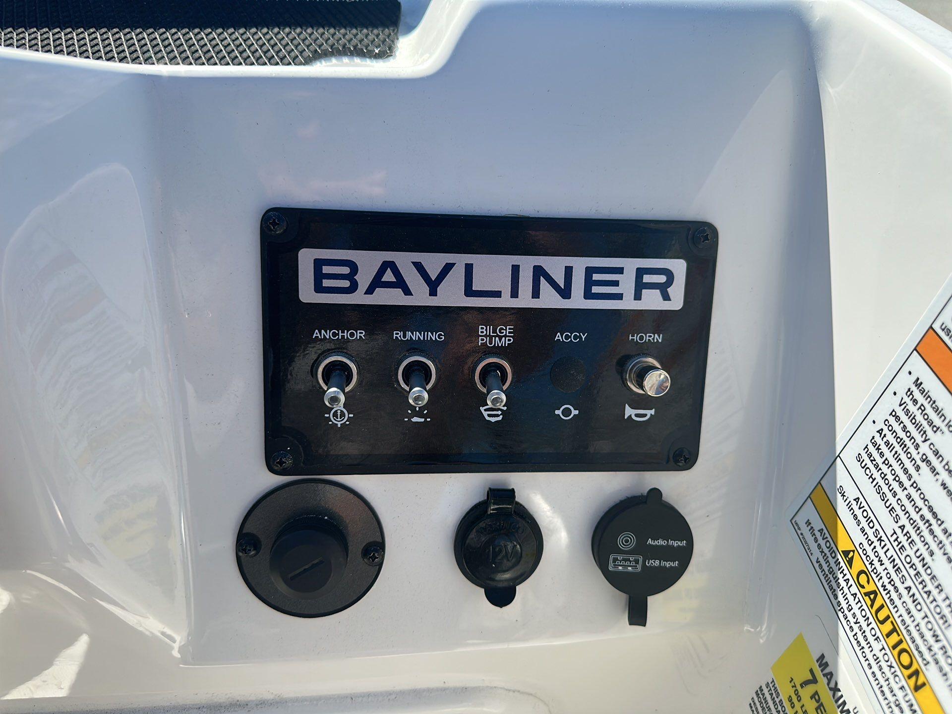 2024 Bayliner Element M17