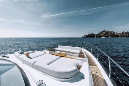 2025 Azimut AZ68-FLY