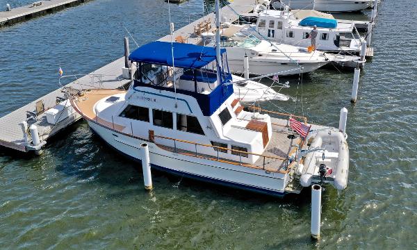 Used 1988 Island Gypsy 36 Aft Cabin 49456 Spring Lake Boat Trader