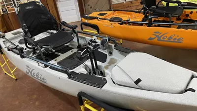 2022 Hobie Pro Angler 12