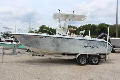 2001 Sea Fox 230 Center Console