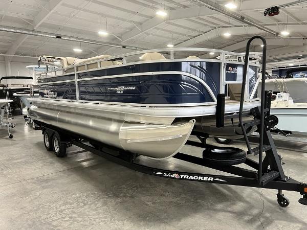New 2024 Sun Tracker Fishin' Barge 20 DLX, 28680 Morganton - Boat Trader