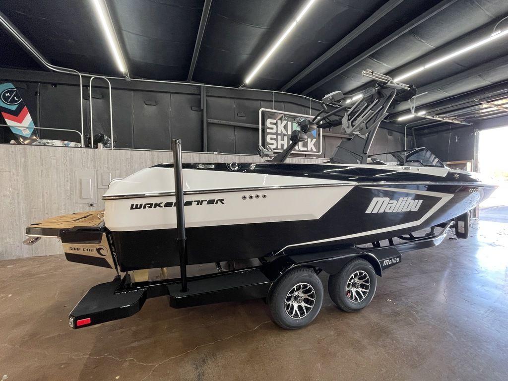 New 2023 Malibu Wakesetter 24MXZ, 65810 Springfield - Boat Trader