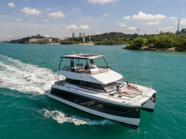 2025 Fountaine Pajot MY5