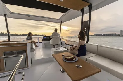 2025 Fountaine Pajot MY5