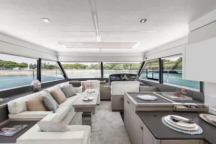 2025 Fountaine Pajot MY5