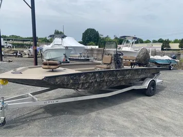 2025 Excel 2172 Stalker Center Console With 140 HP Suzuki