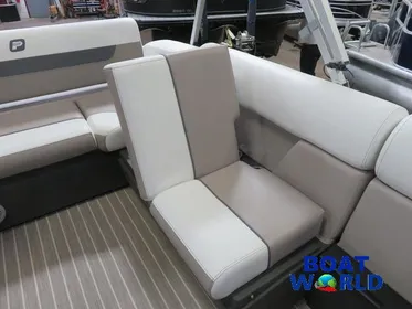 2024 Princecraft Vectra 23 WRL Windshield Swingback Tritoon Pontoon