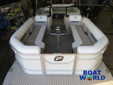 2024 Princecraft Vectra 23 WRL Windshield Swingback Tritoon Pontoon