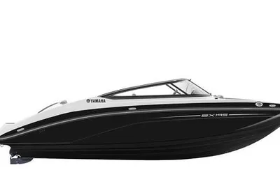 2024 Yamaha Boats SX195-BLACK-GALVANIZED