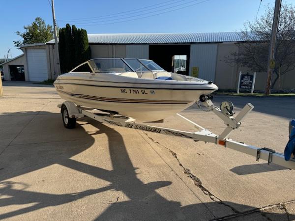 Used 2003 Larson 180 Bowrider SEI, 49675 Onekama - Boat Trader