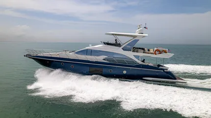 2017 Azimut Flybridge