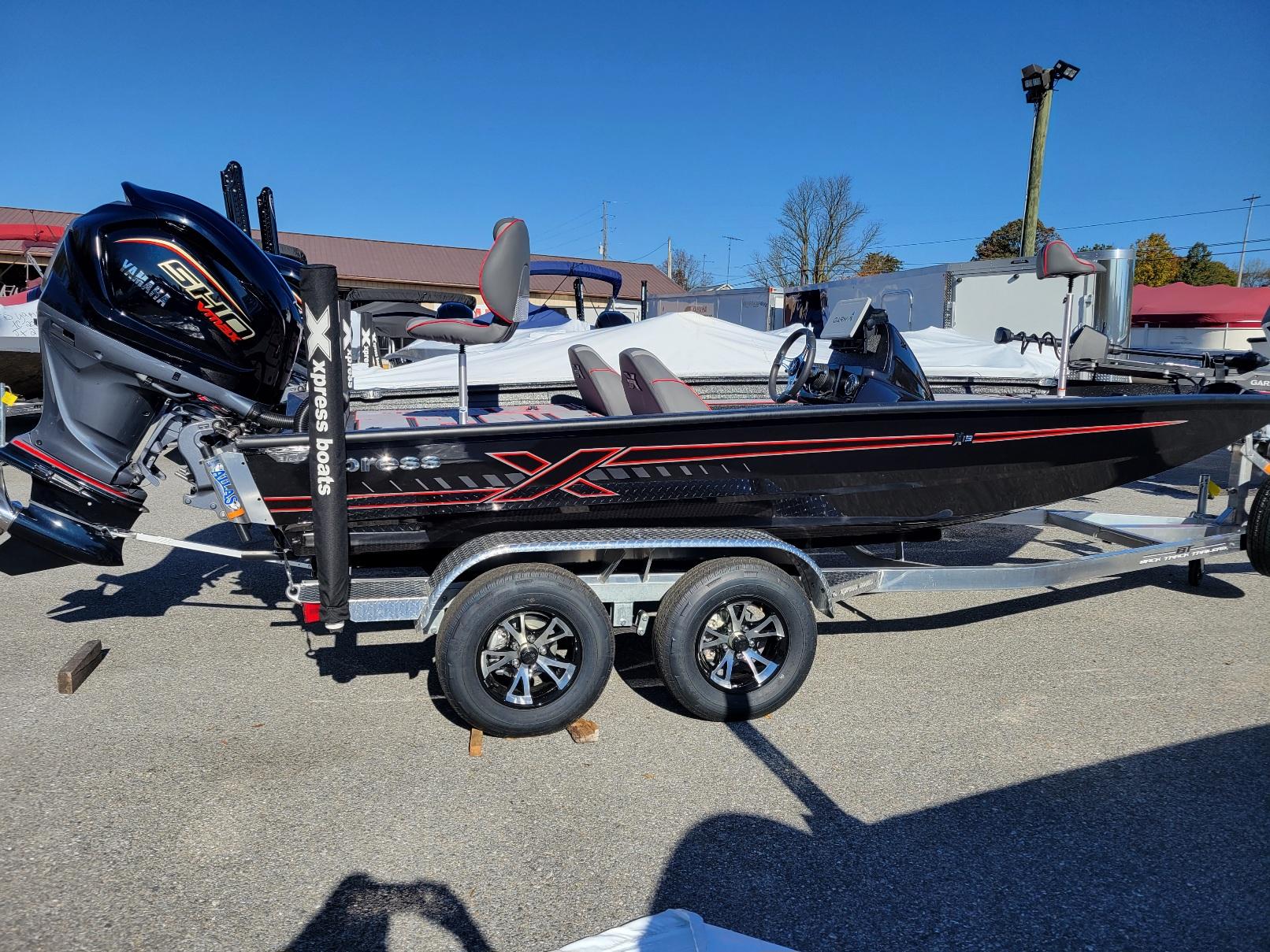 New 2024 Xpress X19 Pro Bass (In stock!), 17362 Spring Grove - Boat Trader
