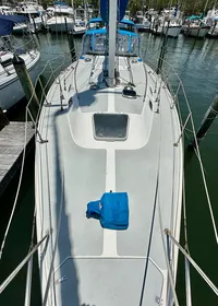 Foredeck looking aft