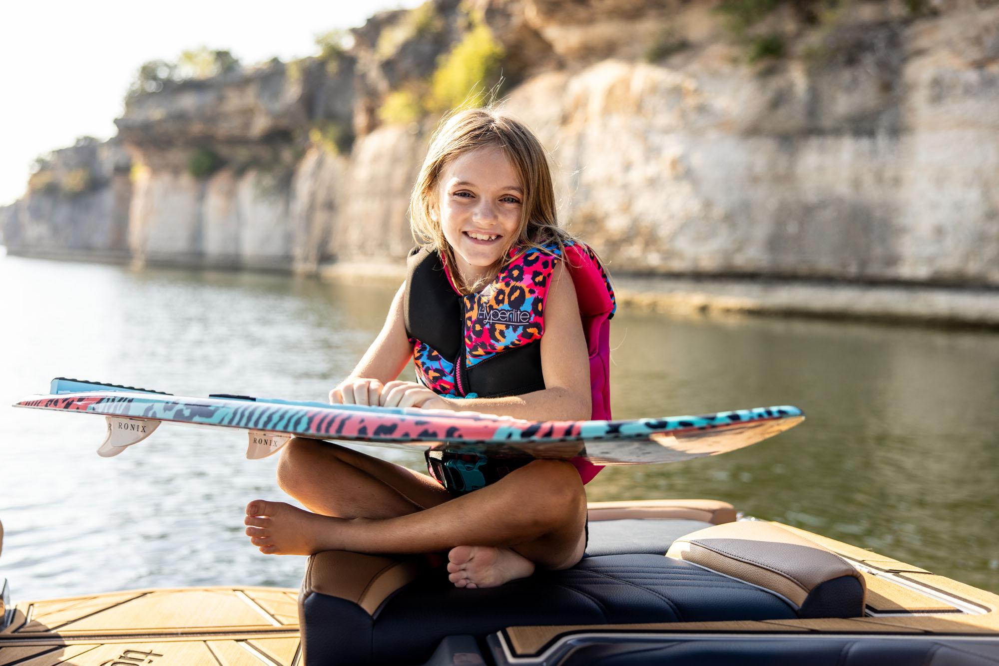 【メール便送料無料対応可】 New 2024 Tigé Ultré 23ZX, 93422 Atascadero - Boat Trader サーフィン・ボディボード