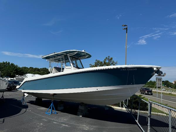 Used 2022 Edgewater 340CC, 11782 Sayville - Boat Trader