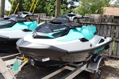 2023 Sea-Doo Waverunner PWC GTX PRO 130 WH IBR 23