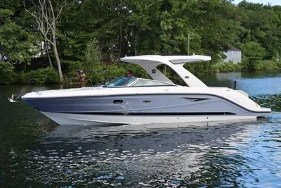 2024 Sea Ray 310SLX