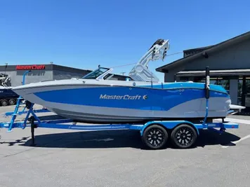 2024 MasterCraft X22