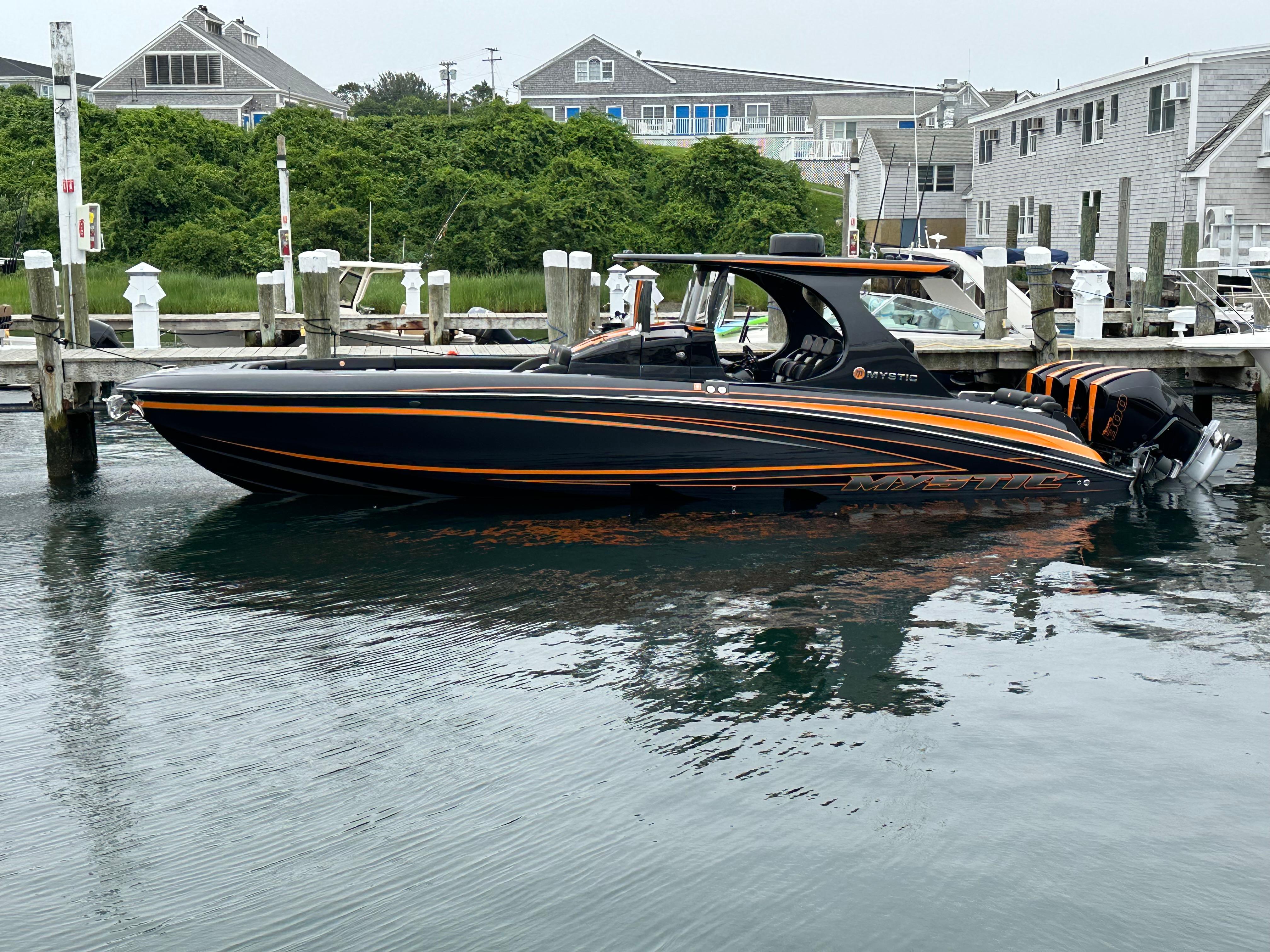 2023 Mystic Powerboats M3800