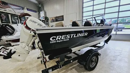 2015 Crestliner 1850 Super Hawk