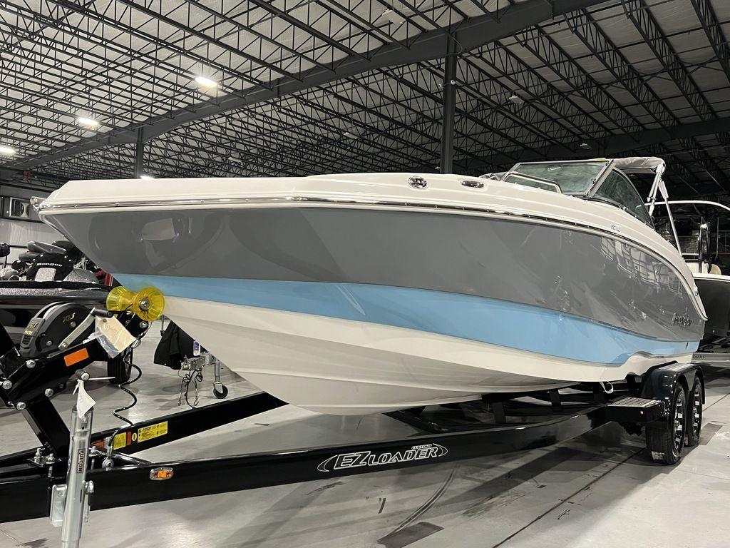 2023 NauticStar 223 DC
