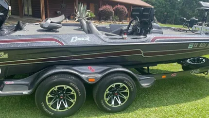 2018 Bass Cat Caracal