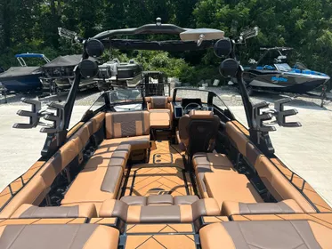 2024-MALIBU-WAKESETTER-23-LSV