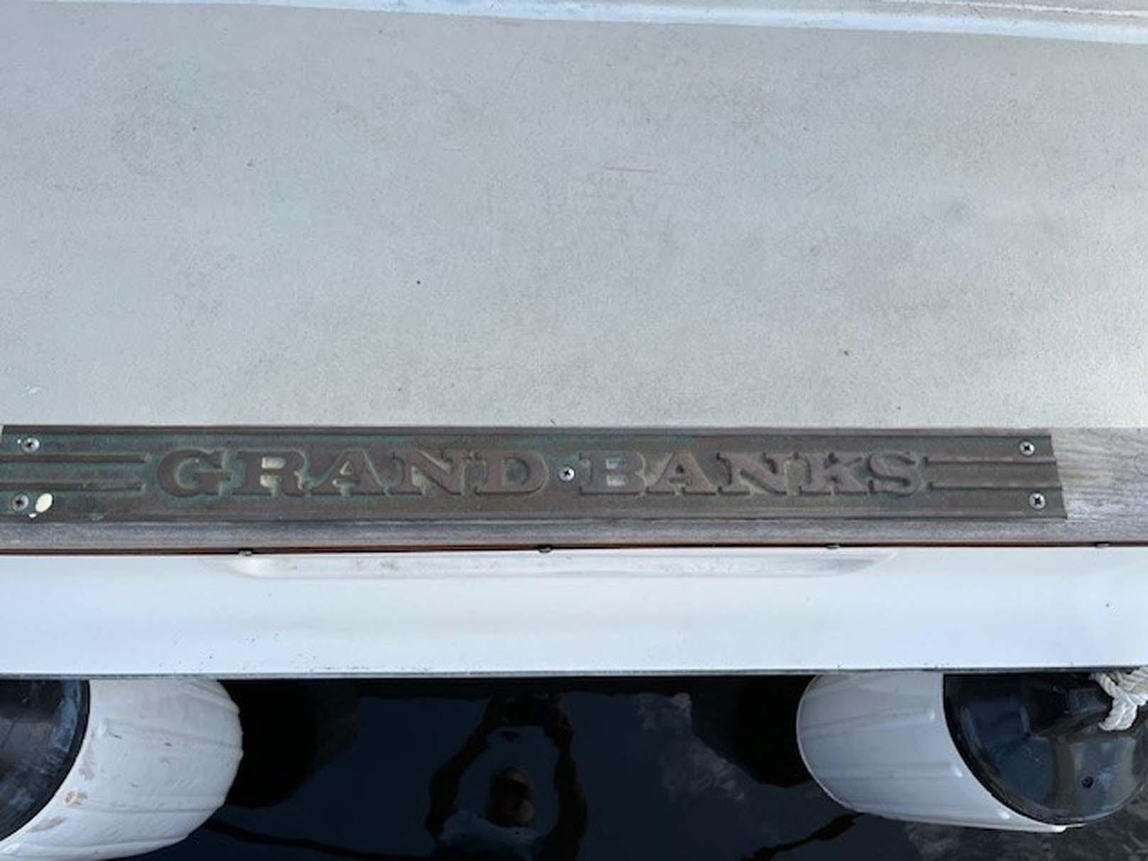 1977 Grand Banks 36 Classic