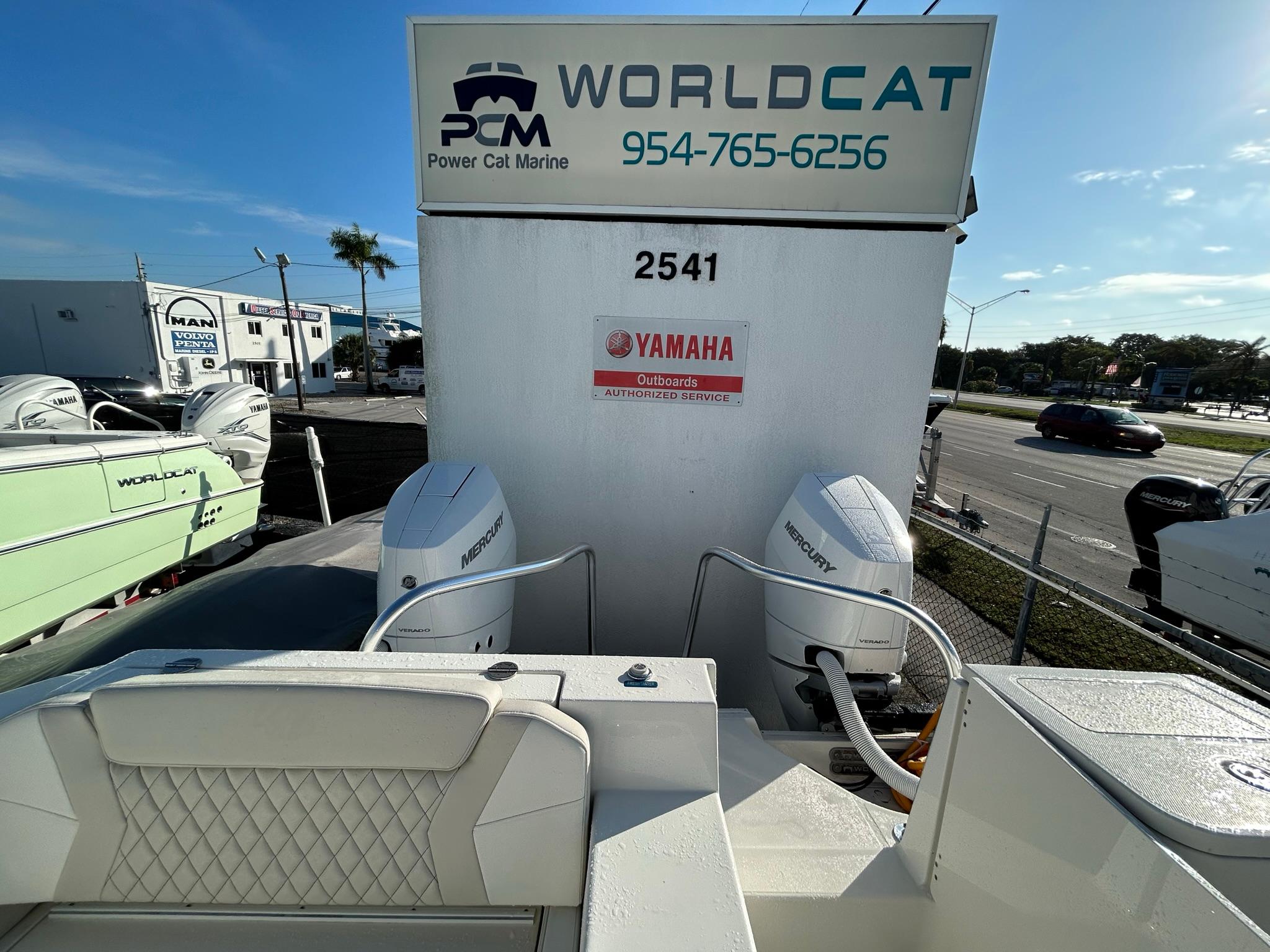 2024 World Cat 325 DC