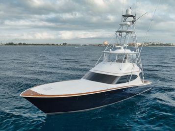 2020 Hatteras Convertible GT59