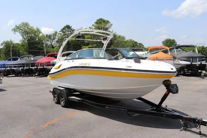 2018 Rinker 21QX BR