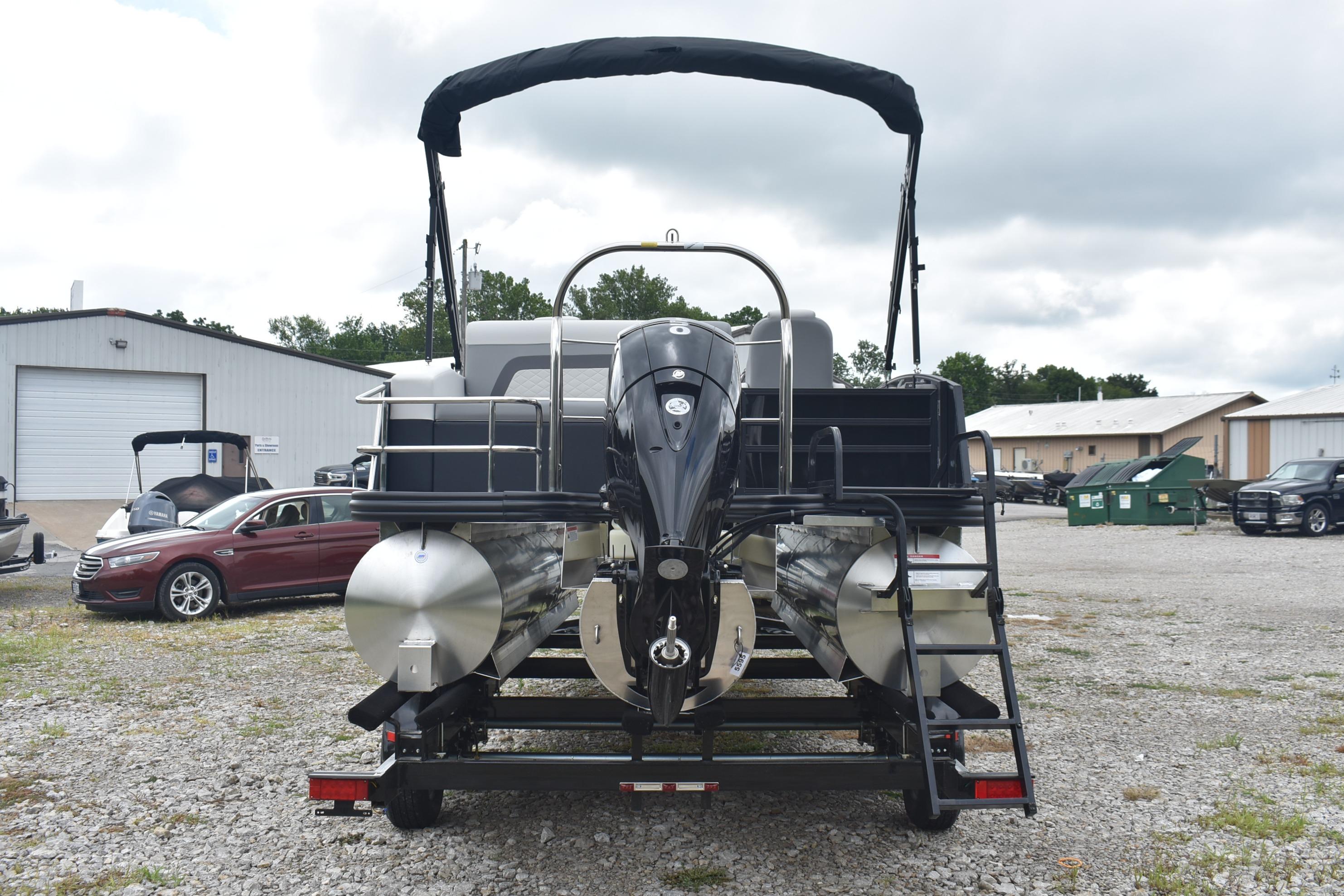 New 2025 Lowe SS 210 DL Tritoon, 64089 Smithville - Boat Trader