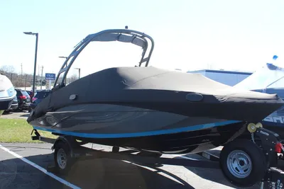 2021 Yamaha Boats AR190