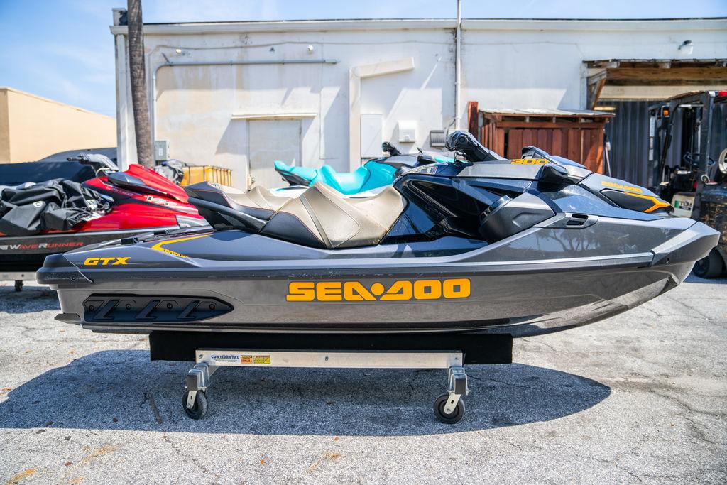 Used 2022 Sea-Doo GTX 300 IBR With Audio, 33469 Tequesta - Boat Trader