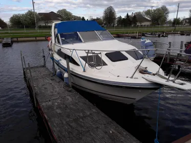 1986 Bayliner CIERRA 2550