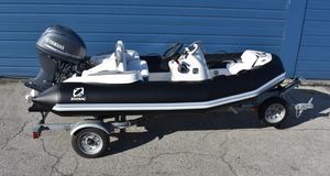 2022 Zodiac Yachtline 360 DL PVC GL Edition 40hp In Stock