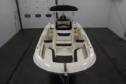 2023 Bayliner 22 CC TROPHY