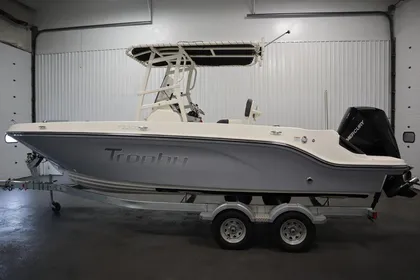 2023 Bayliner 22 CC TROPHY