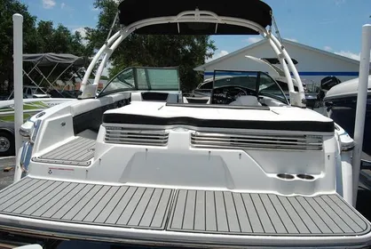 2019 Bryant Boats Speranza