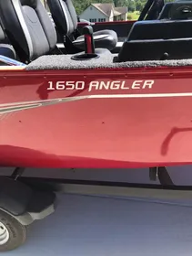 2019 Lund 1650 Angler