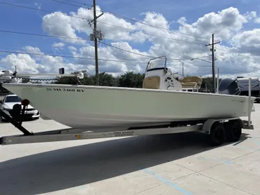 2017 Sportsman Masters 247 Bay Boat