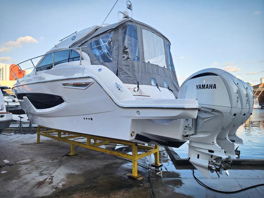 2024 Sessa Marine C36 Outboard