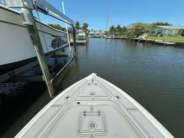 2018 ShearWater 270 Carolina Flare