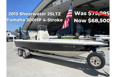 2013 ShearWater 25LTZ