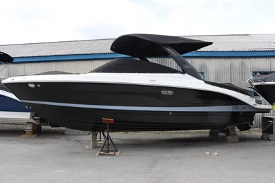 2024 Sea Ray 280SLX