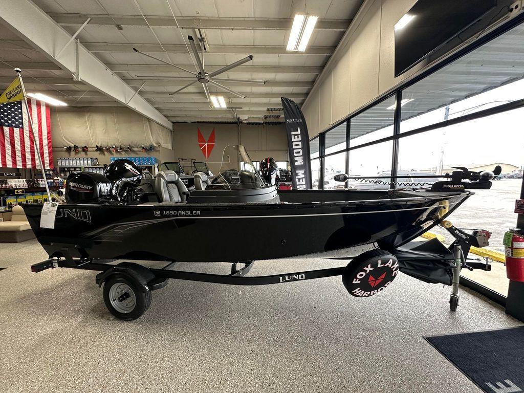 New 2023 Lund 1650 Angler SS, 60020 Fox Lake - Boat Trader