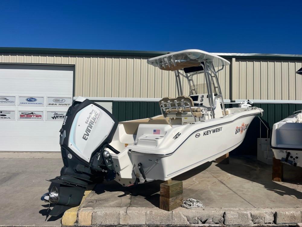 Used 2019 Key West 239FS, 33946 Placida - Boat Trader